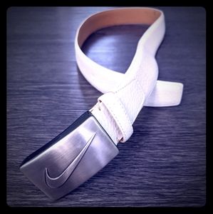 Nike golf white belt